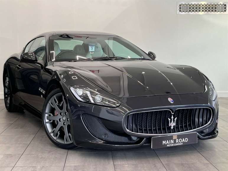 MASERATI GRANTURISMO