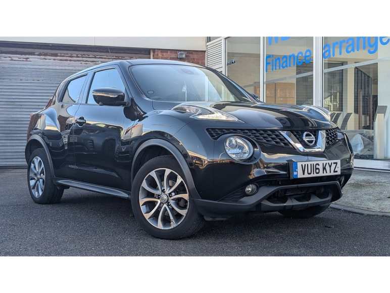 NISSAN JUKE