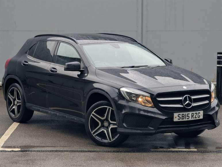 MERCEDES-BENZ GLA