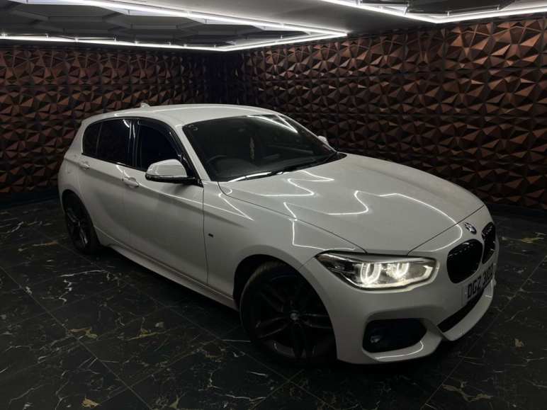 BMW 1 SERIES
