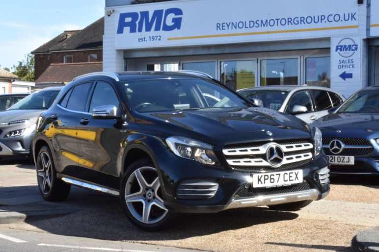 MERCEDES-BENZ GLA