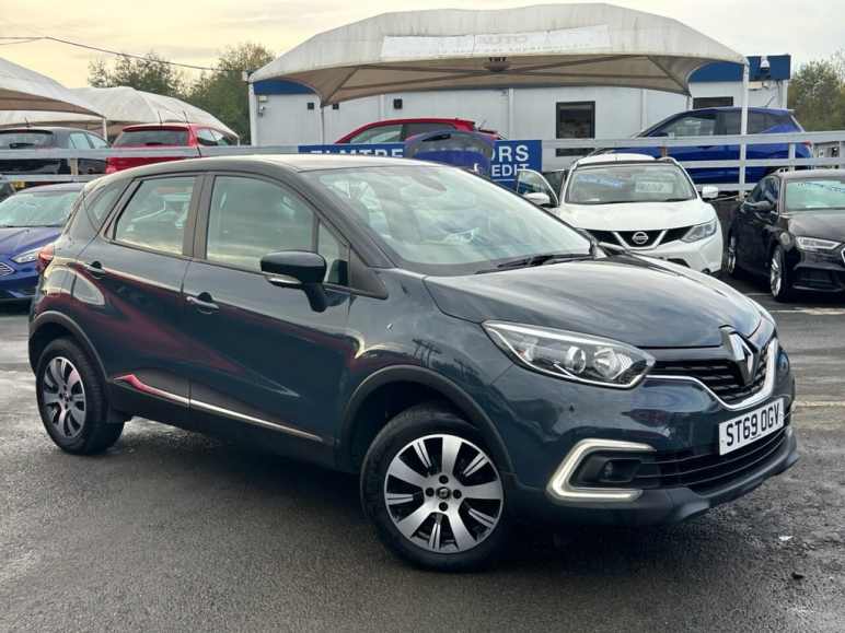 RENAULT CAPTUR