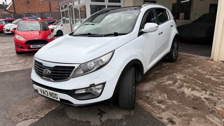 KIA SPORTAGE