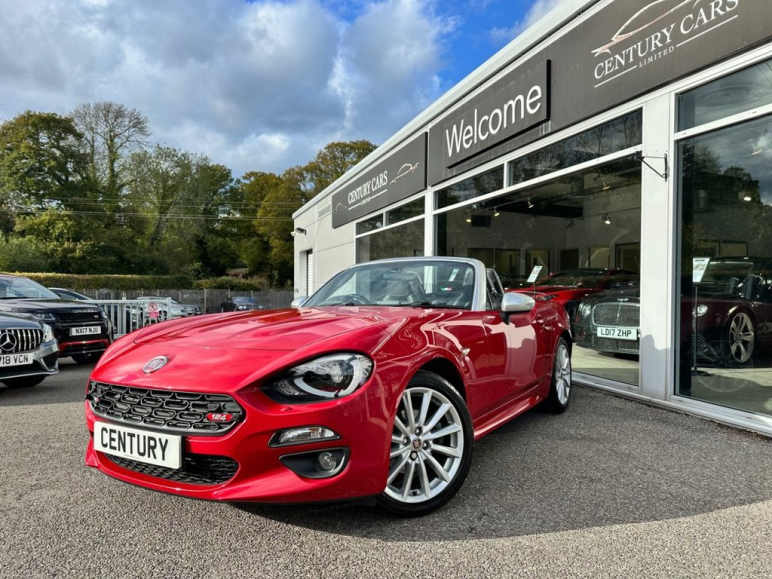 FIAT 124 SPIDER