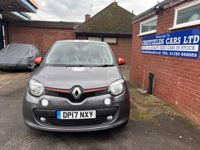 RENAULT TWINGO