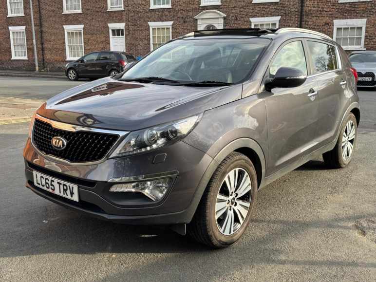 KIA SPORTAGE