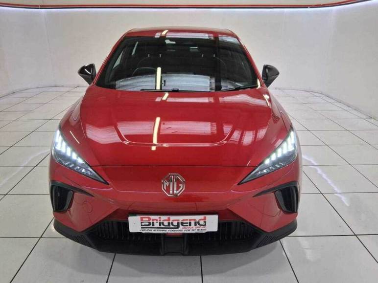 MG MOTOR UK MG4