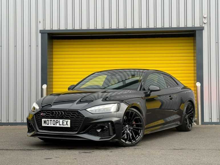 AUDI RS5