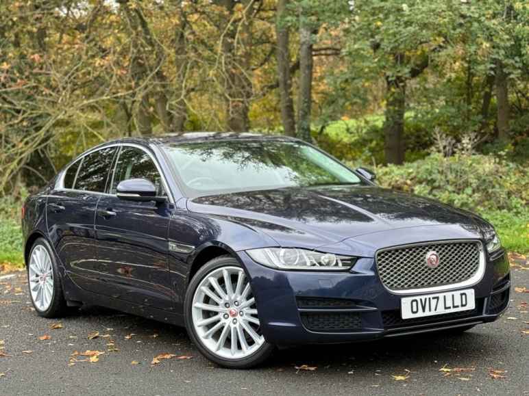 JAGUAR XE