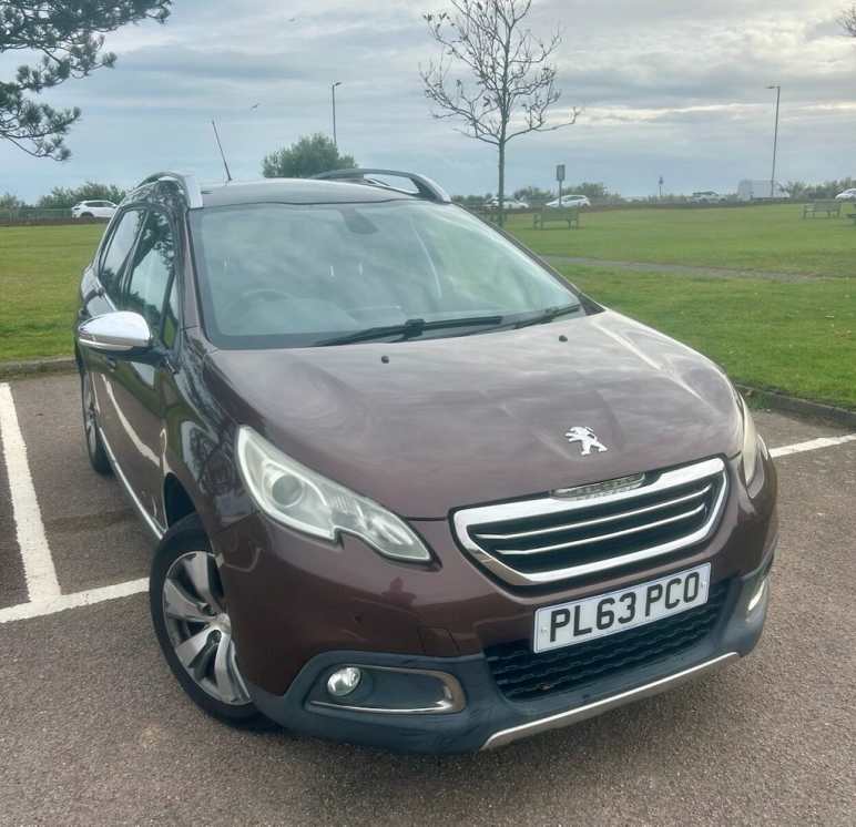 PEUGEOT 2008