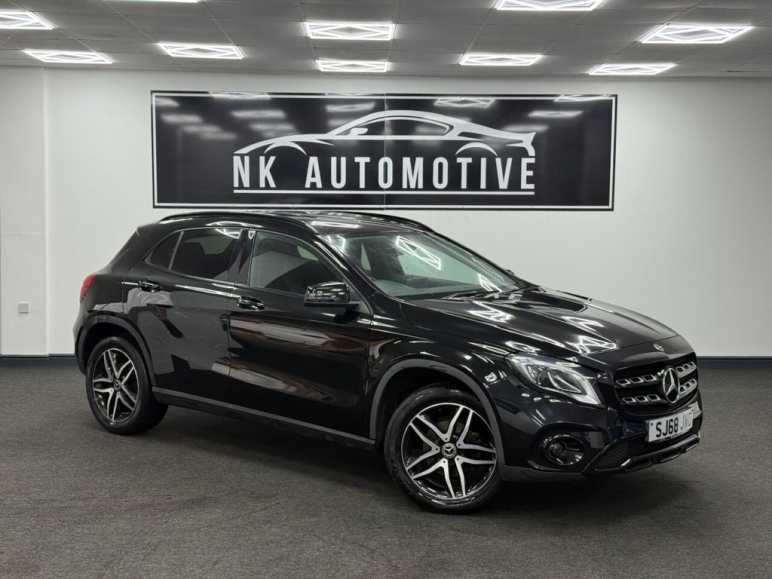 MERCEDES-BENZ GLA