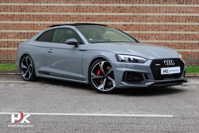 AUDI RS5