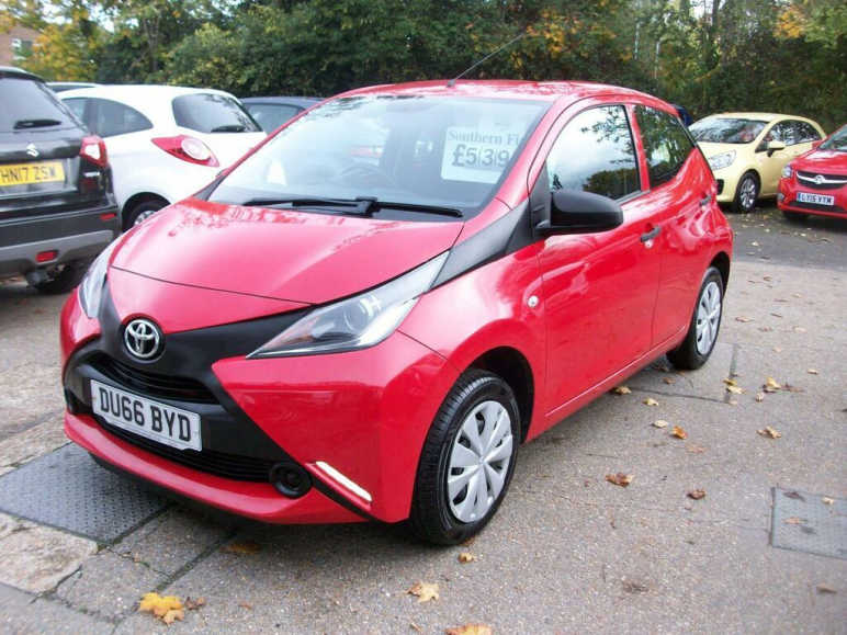 TOYOTA AYGO