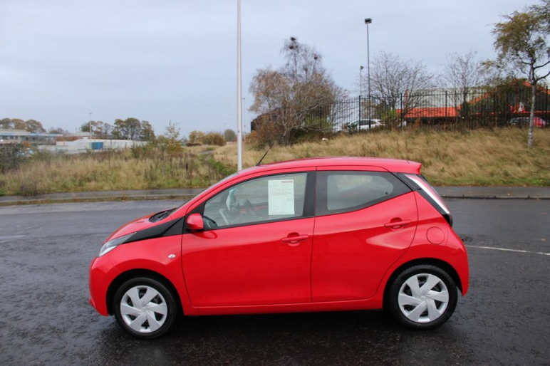 TOYOTA AYGO