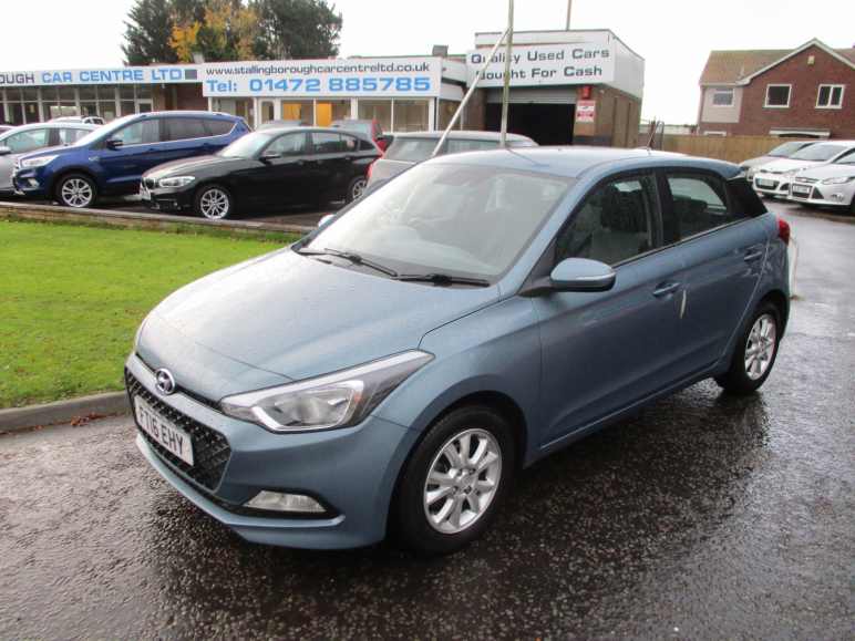 HYUNDAI I20
