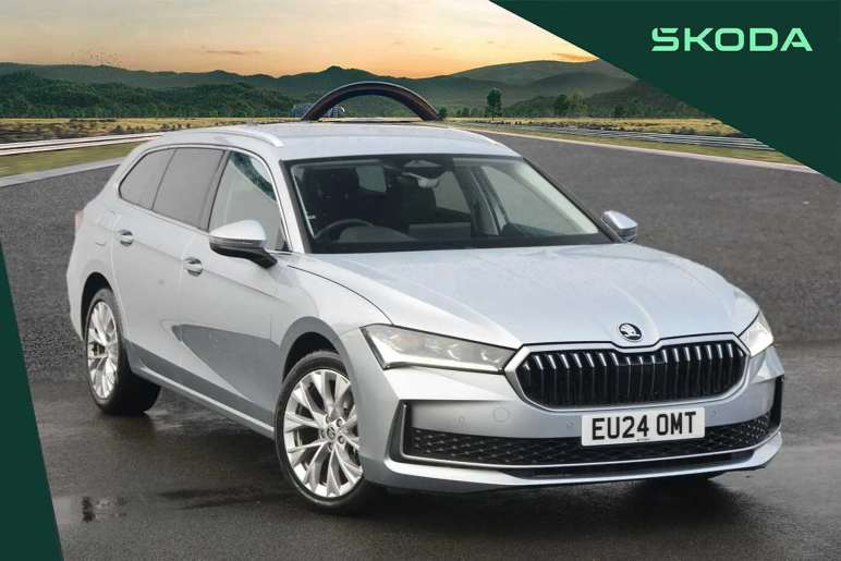 SKODA SUPERB