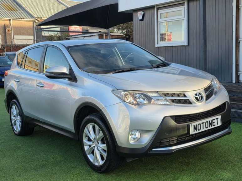 TOYOTA RAV 4
