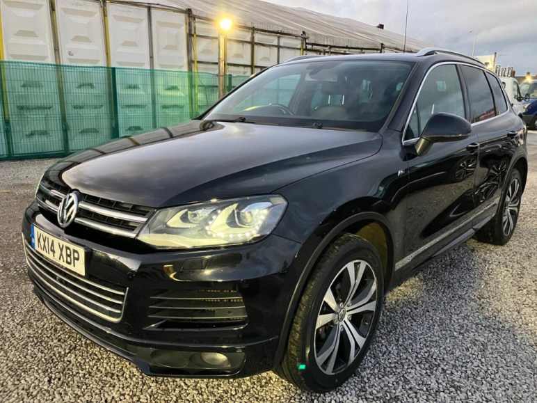 VOLKSWAGEN TOUAREG