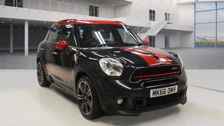 MINI COUNTRYMAN