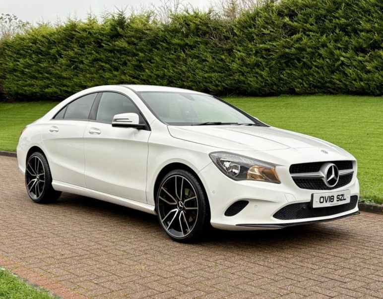 MERCEDES-BENZ CLA