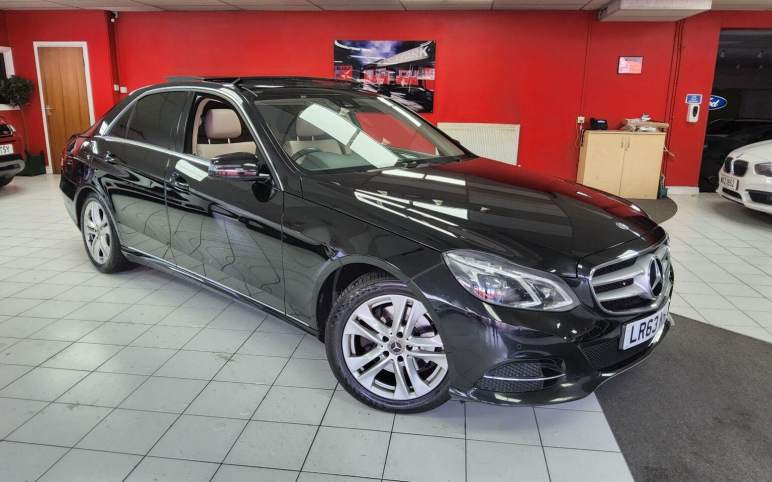 MERCEDES-BENZ E CLASS