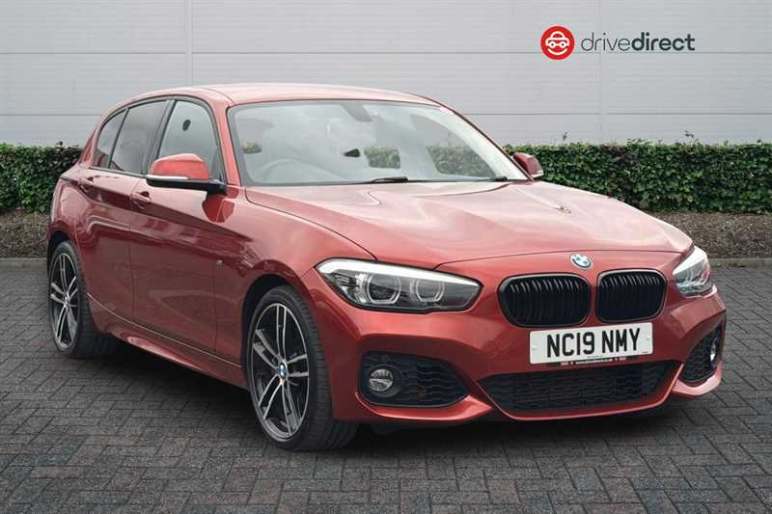 BMW 1 SERIES