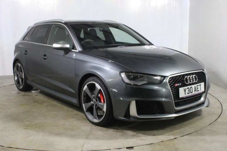 AUDI RS3