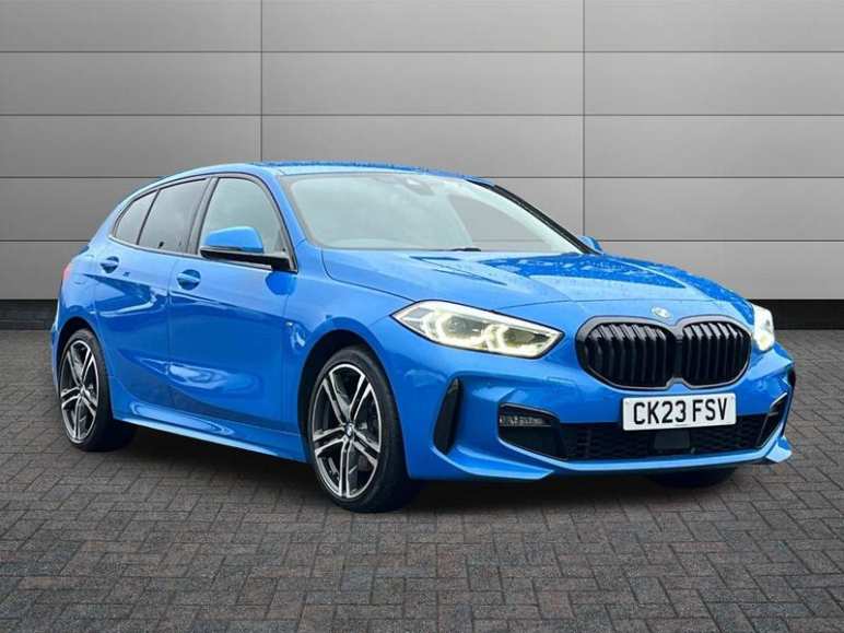 BMW 1 SERIES