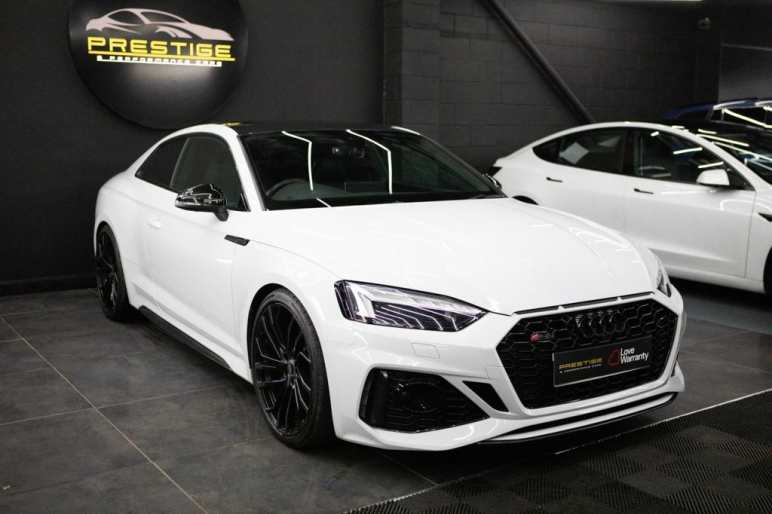 AUDI RS5