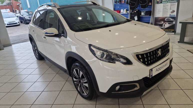 PEUGEOT 2008
