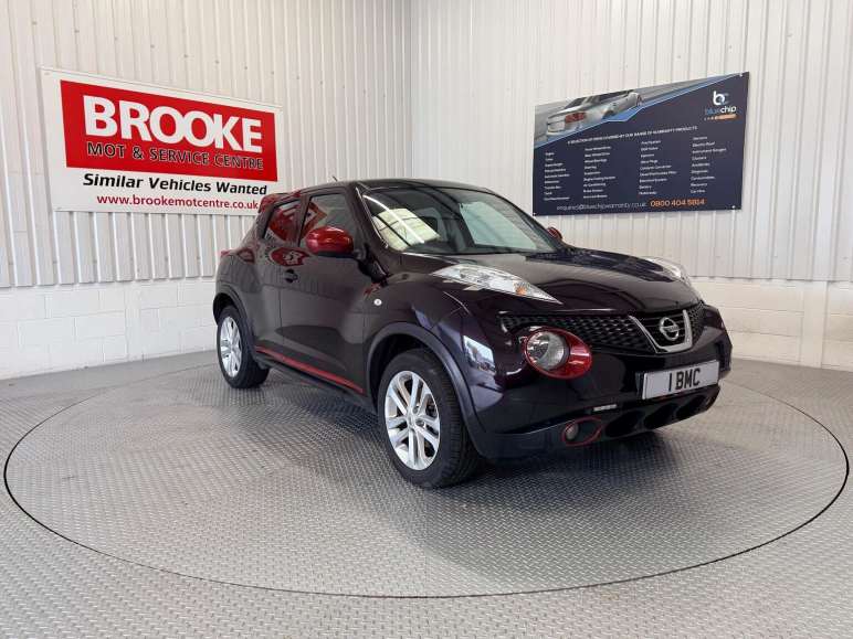 NISSAN JUKE