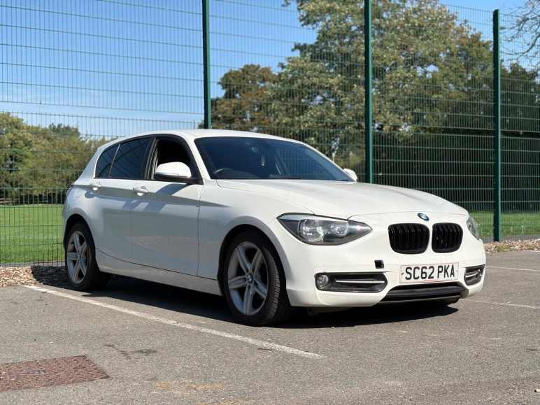 BMW 1 SERIES