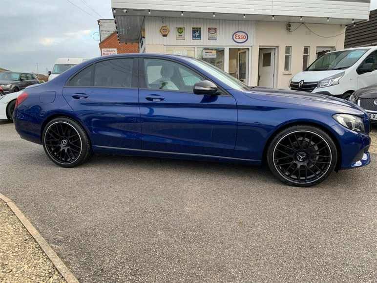 MERCEDES-BENZ C CLASS