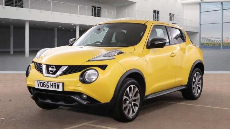 NISSAN JUKE