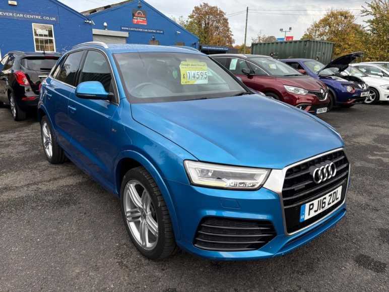 AUDI Q3
