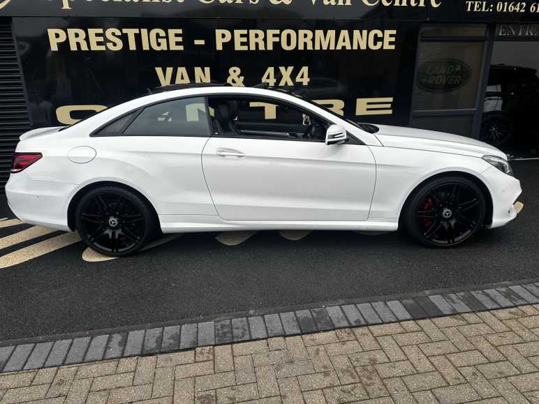 MERCEDES-BENZ E CLASS