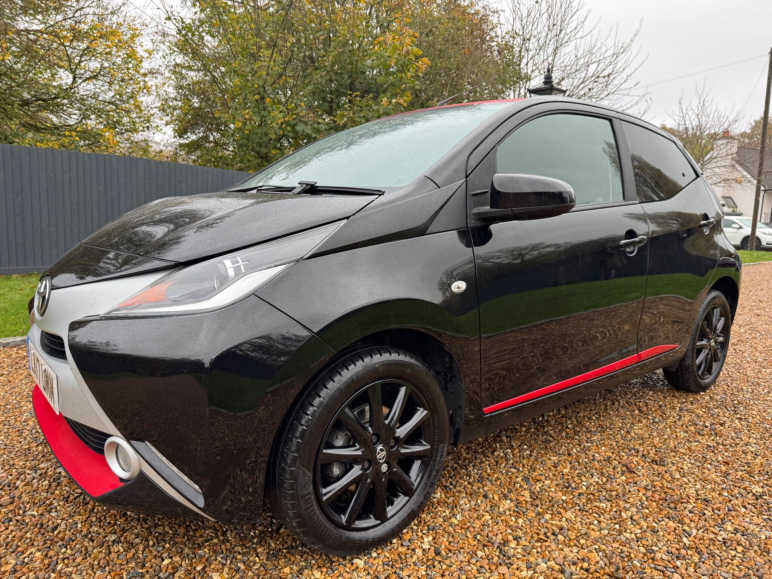 TOYOTA AYGO