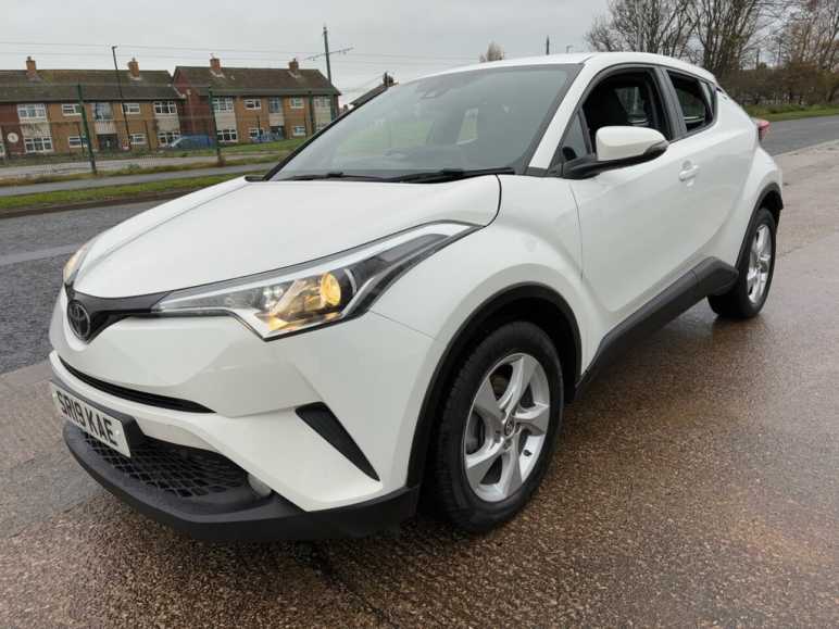 TOYOTA C-HR