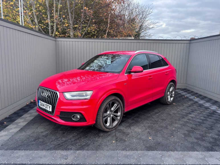 AUDI Q3