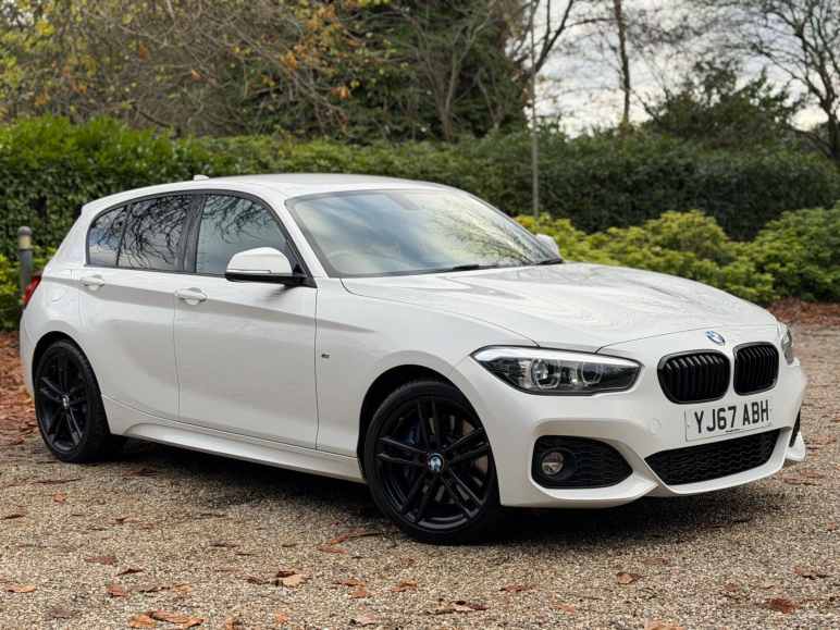 BMW 1 SERIES