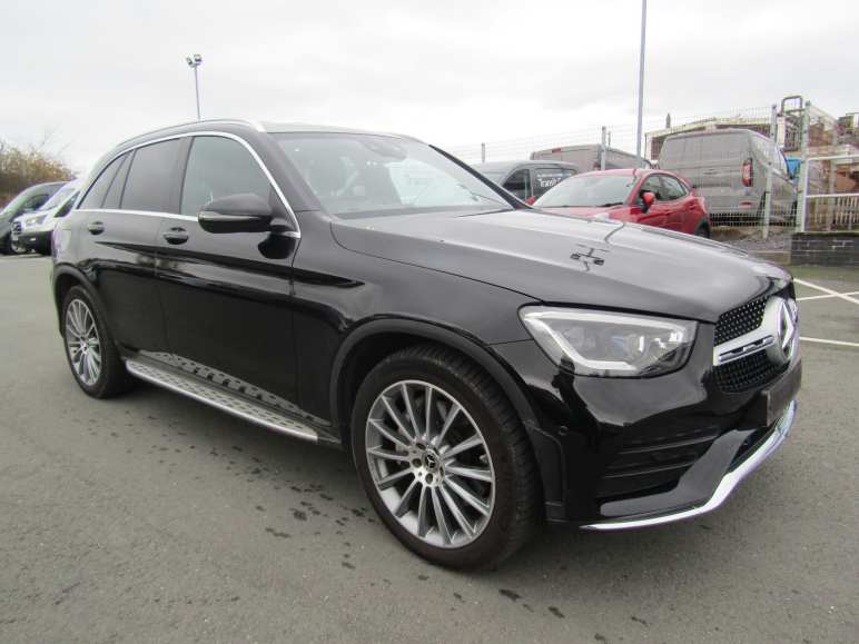 MERCEDES-BENZ GLC
