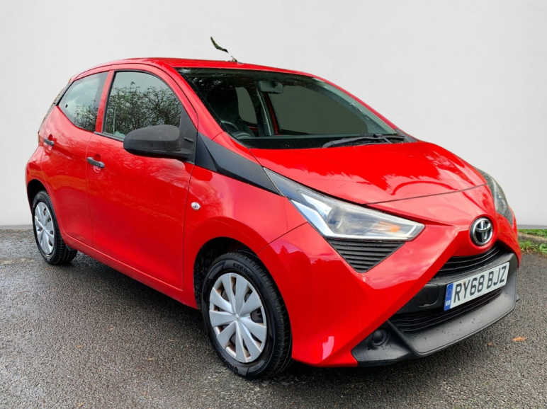 TOYOTA AYGO
