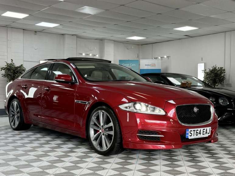 JAGUAR XJ