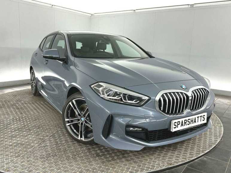 BMW 1 SERIES