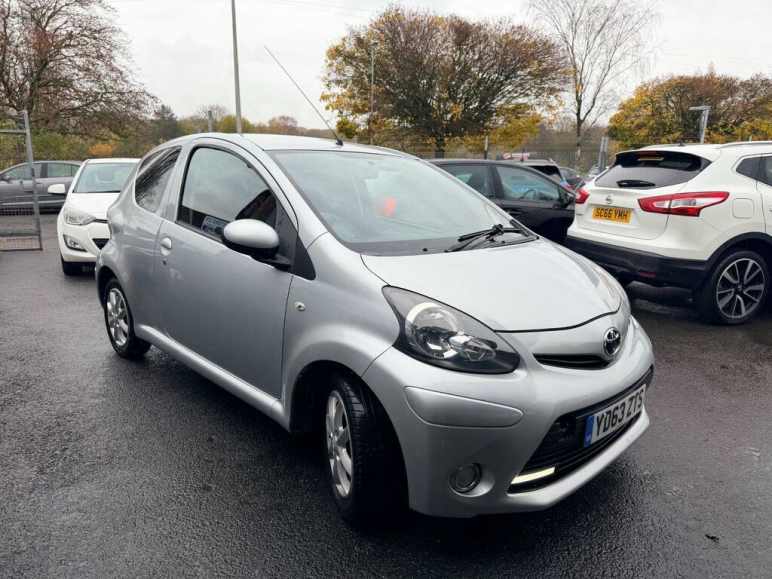 TOYOTA AYGO
