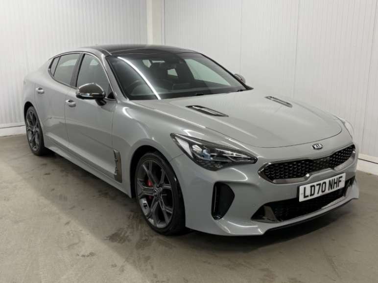 KIA STINGER