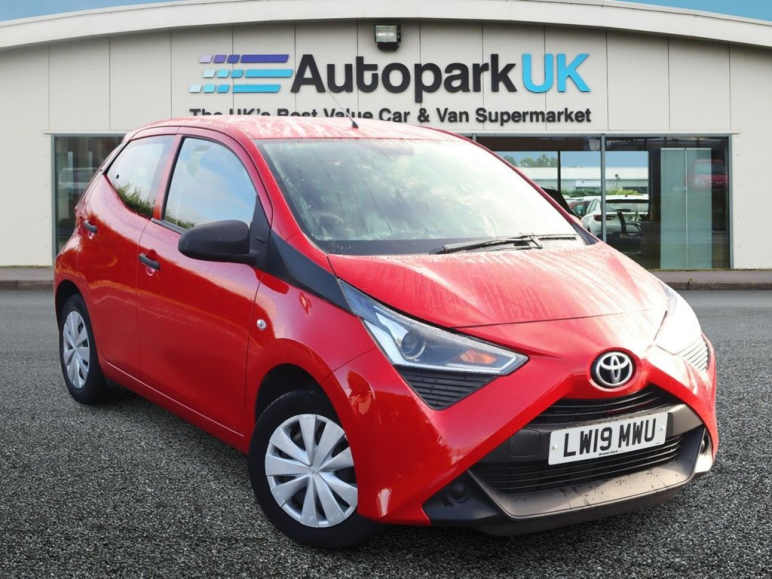 TOYOTA AYGO