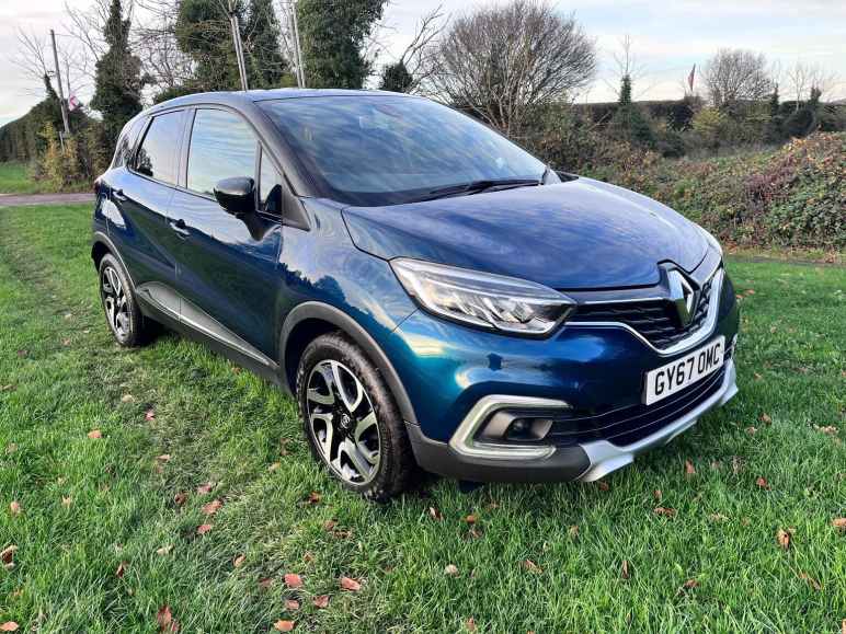 RENAULT CAPTUR
