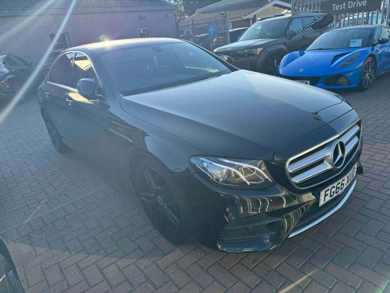 MERCEDES-BENZ E CLASS