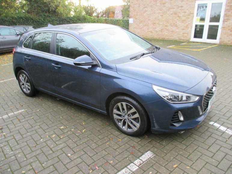 HYUNDAI I30